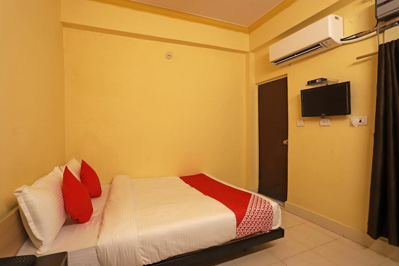 โอโย แฟล็กชิป 76697 โฮเทล พาร์ค อาวาธ Hotel ลัคเนา ภายนอก รูปภาพ